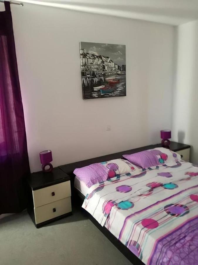 Hotel Sobe Za Odmor Jadran Dramalj Esterno foto
