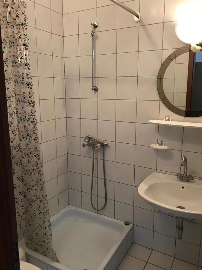 Hotel Sobe Za Odmor Jadran Dramalj Esterno foto