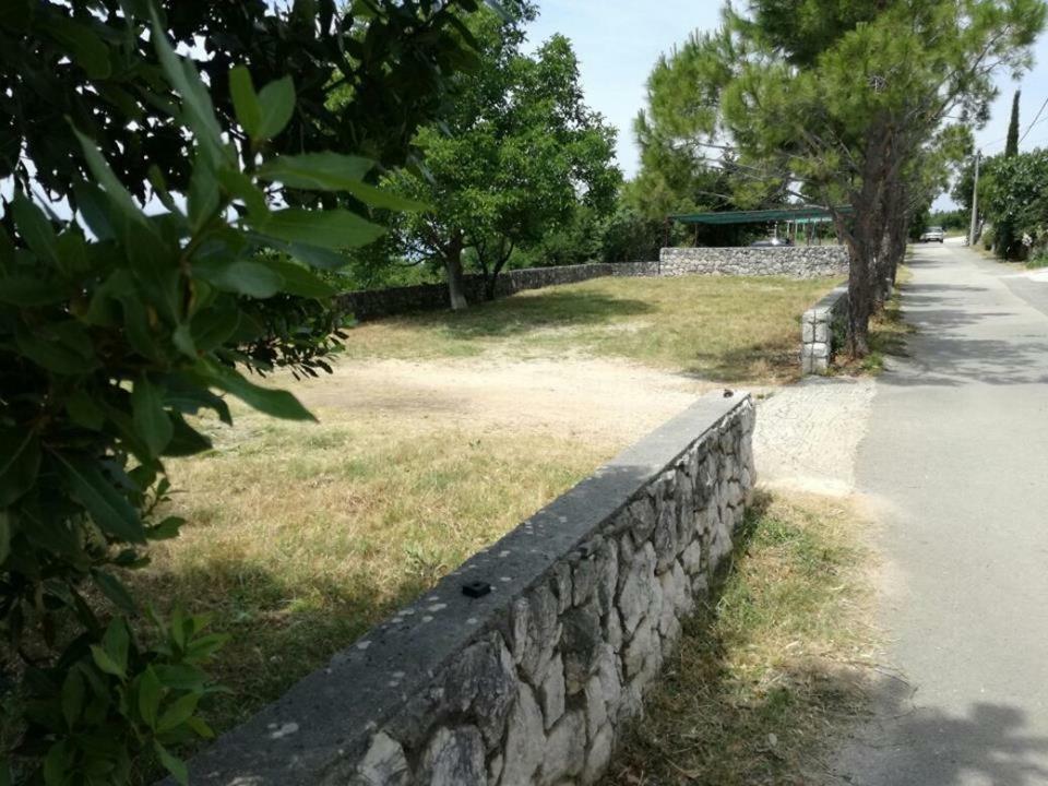 Hotel Sobe Za Odmor Jadran Dramalj Esterno foto
